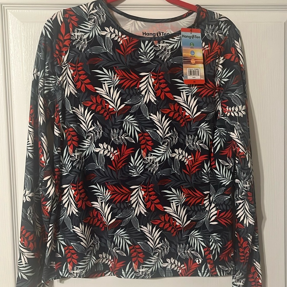 Hang Ten Swimshirt. UV 50. Quick dry zip pocket medium.  NEW